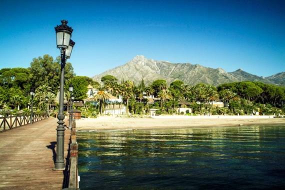 Apartamento Milla De Oro Marbella Ngoại thất bức ảnh